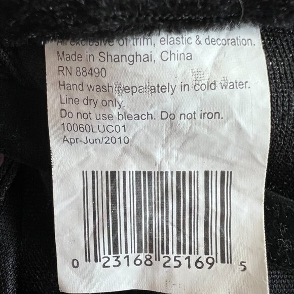 Renaissance Full length Dress Black &‎ Red Crushed Velvet Lace Up Medieval READ - Picture 7 of 10